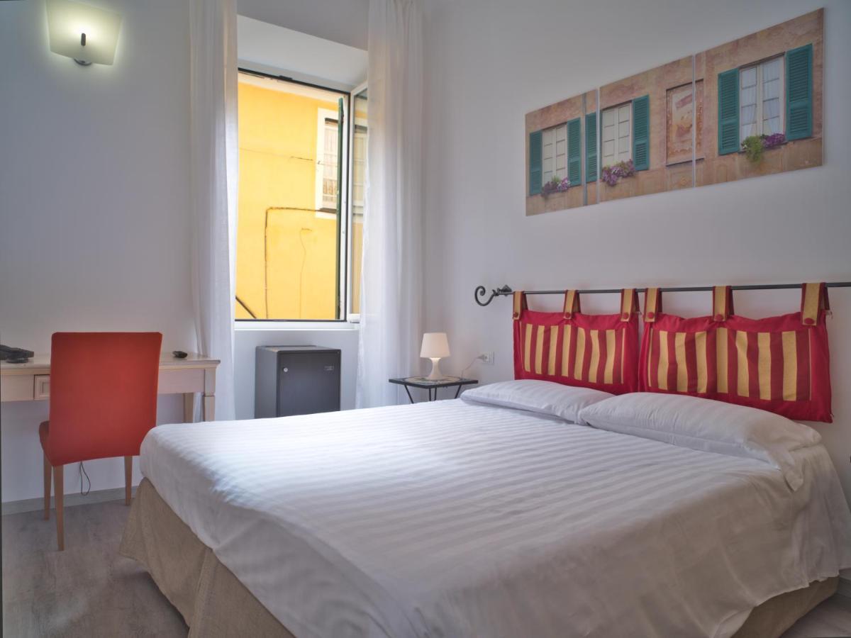 פינאלה ליגורה Hotel Medusa מראה חיצוני תמונה
