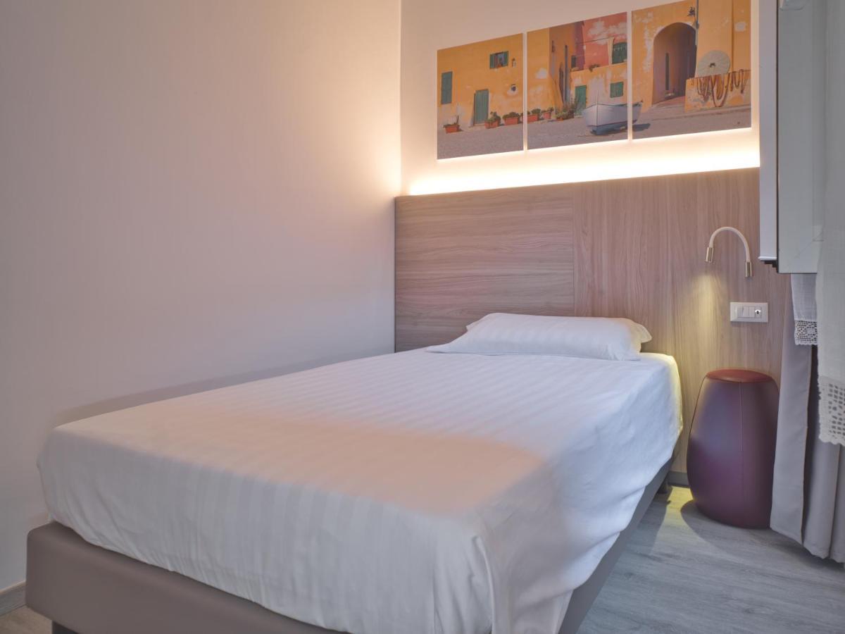פינאלה ליגורה Hotel Medusa מראה חיצוני תמונה