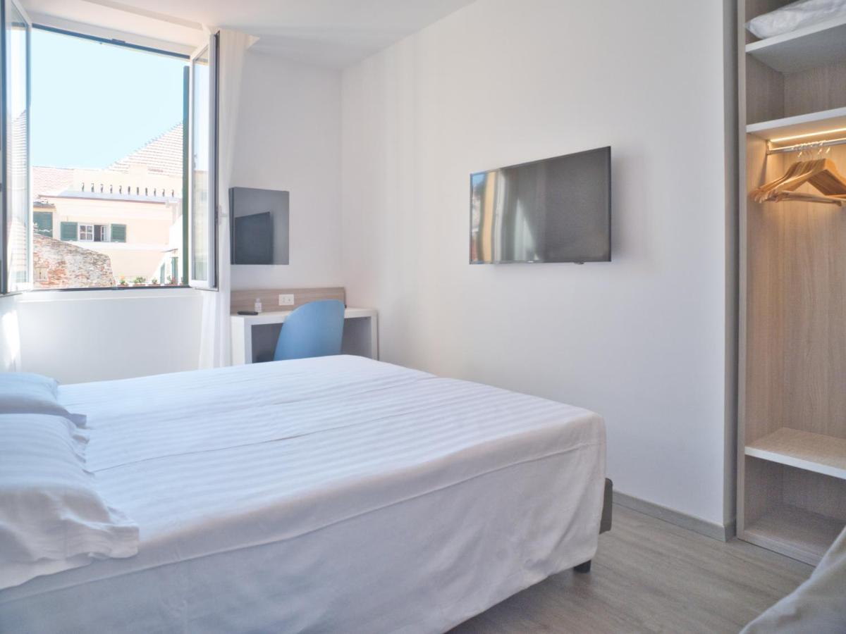 פינאלה ליגורה Hotel Medusa מראה חיצוני תמונה