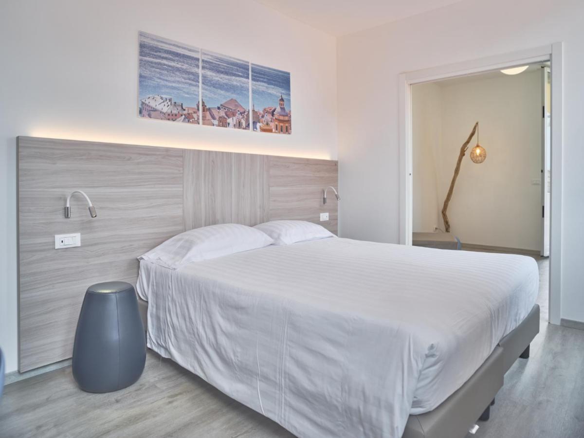 פינאלה ליגורה Hotel Medusa מראה חיצוני תמונה